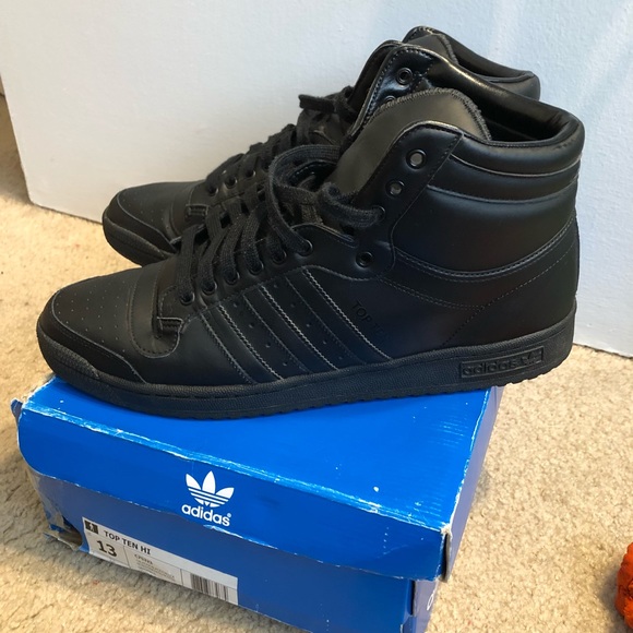 le adidas dieci salve le scarpe da ginnastica poshmark le adidas dieci salve le scarpe da ginnastica poshmark